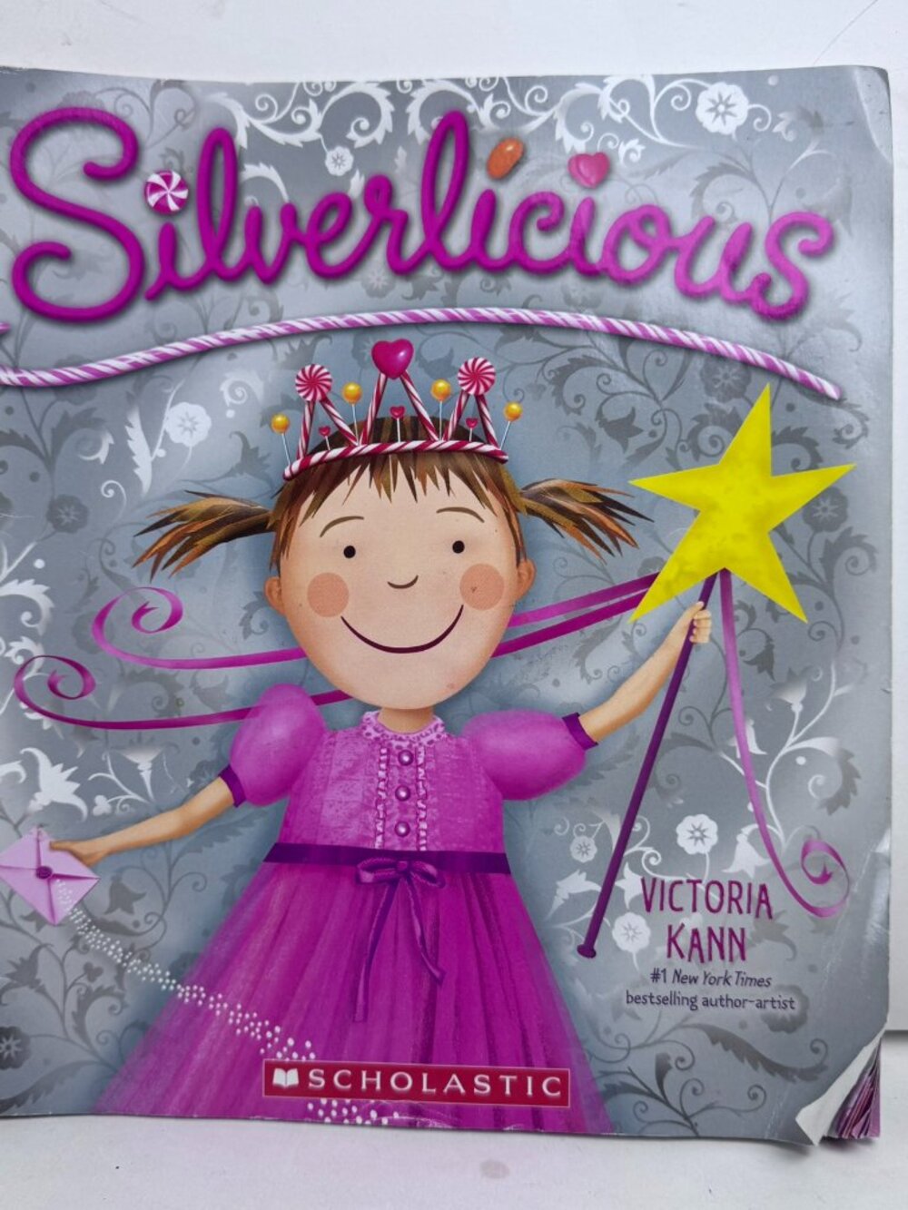 Silverlicious Victoria Kann Scholastic Paperback Book ISBN 978-0-545-49210-2